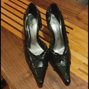 WEEKEND SALE! Pointy toe pumps